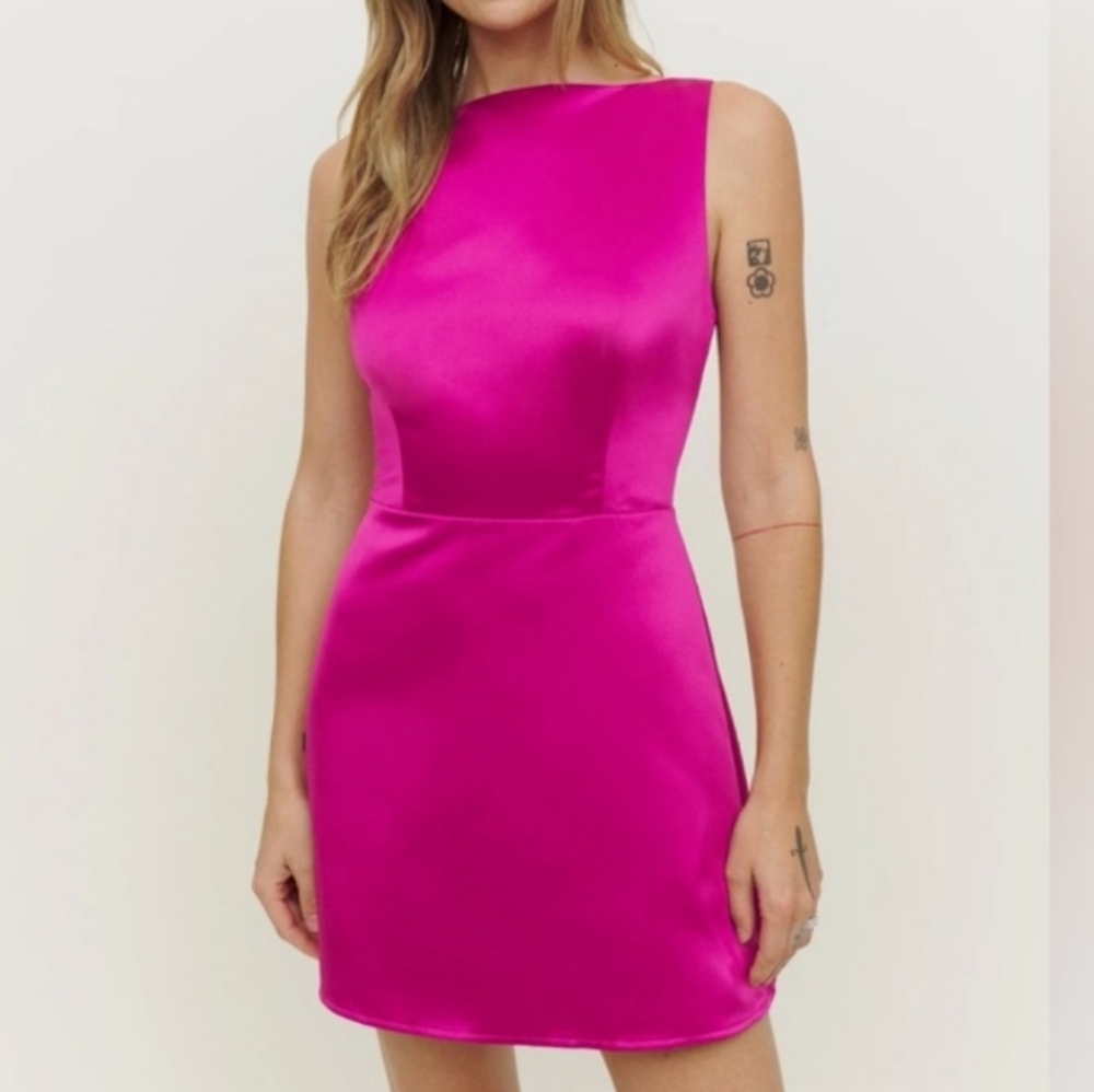 NWT Reformation Zenni Dress Dark Rhubarb